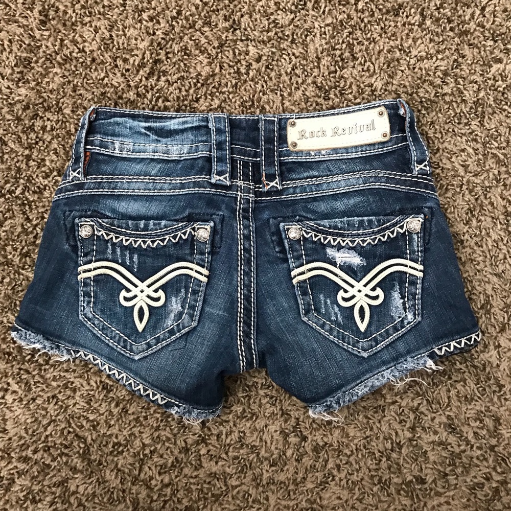 Rock Revival Becky short size 23